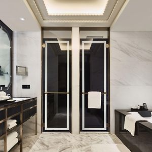 Terrace King Room